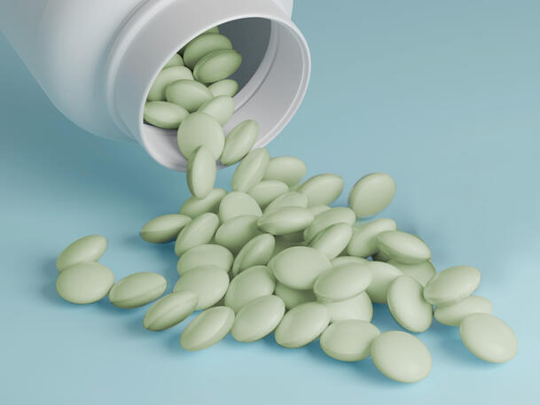 Des pastilles d'agent de rinçage parfaitement formées avec JRS LUBRITAB®.